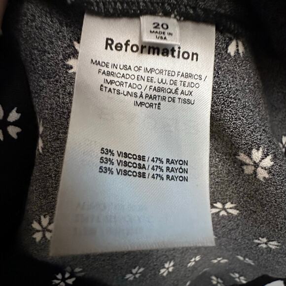 Reformation Nell Top V-neck Floral Black Sz 20 Plus Button Front Blouse - Picture 8 of 8